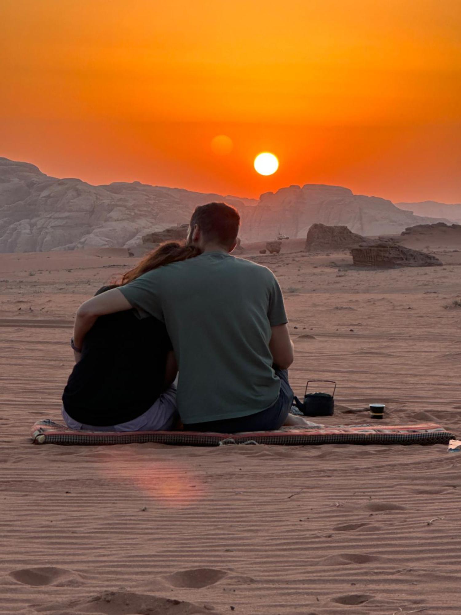 Sunset Dreams Camp Lägenhet Wadi Rum Exteriör bild