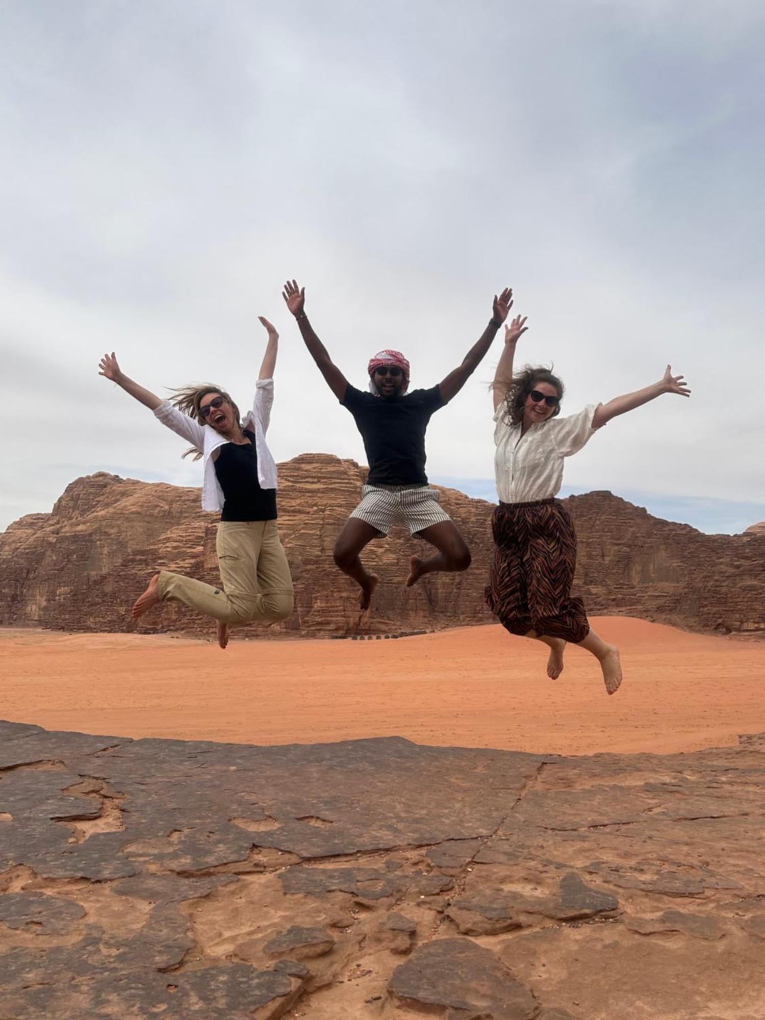 Sunset Dreams Camp Lägenhet Wadi Rum Exteriör bild
